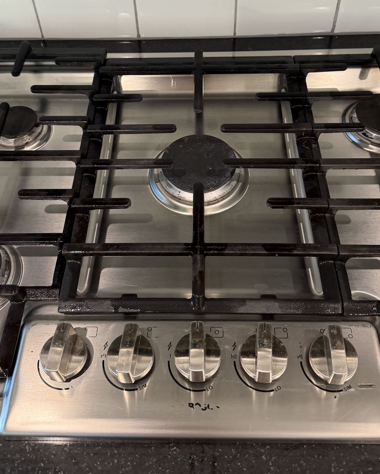 Deep clean — gas cooktop — after cleaning